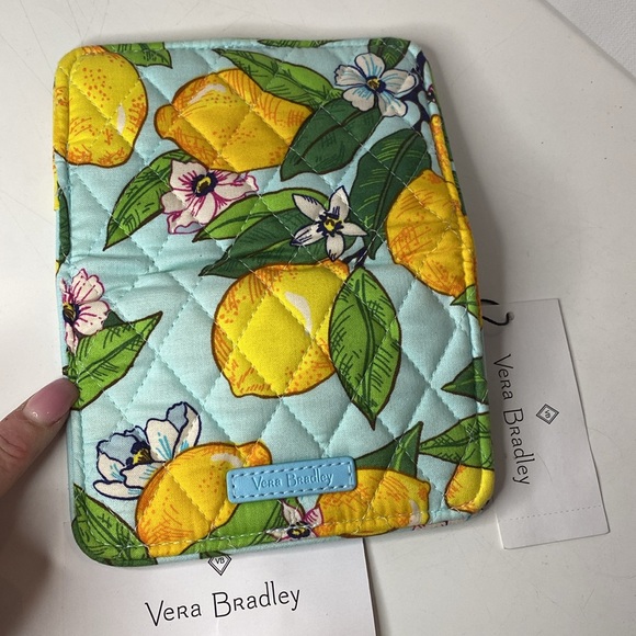 Vera Bradley RFID Small Bifold Wallet in Cotton, Lemon 🍋 Grove fabric NWT - Picture 10 of 11